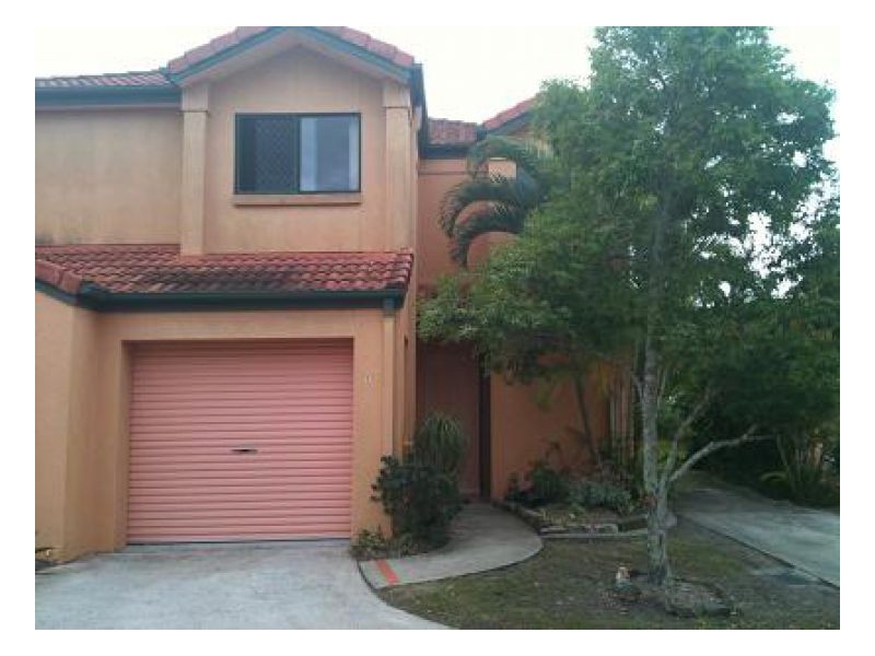 17/120 Highfield Drive, Merrimac QLD 4226