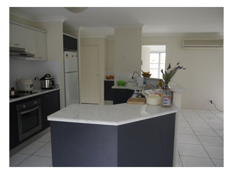 31 Earnshaw Street, Calamvale QLD 4116