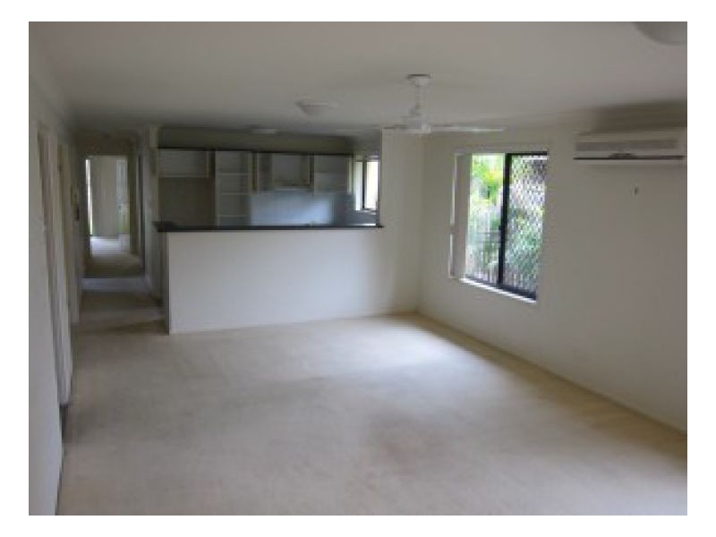 110 Scrub Road, Carindale QLD 4152