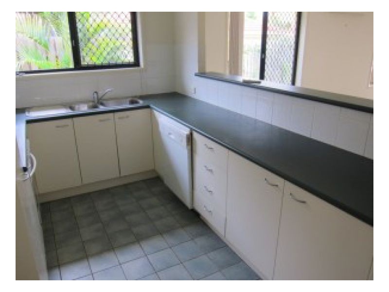 110 Scrub Road, Carindale QLD 4152