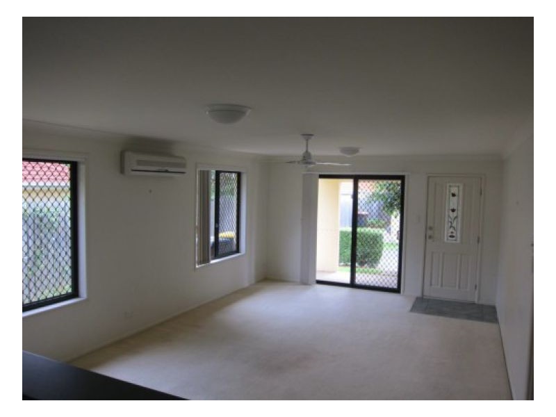 110 Scrub Road, Carindale QLD 4152