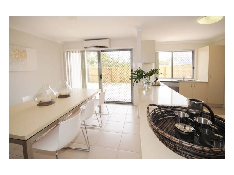 107116 Station Rd, Loganlea QLD 4131