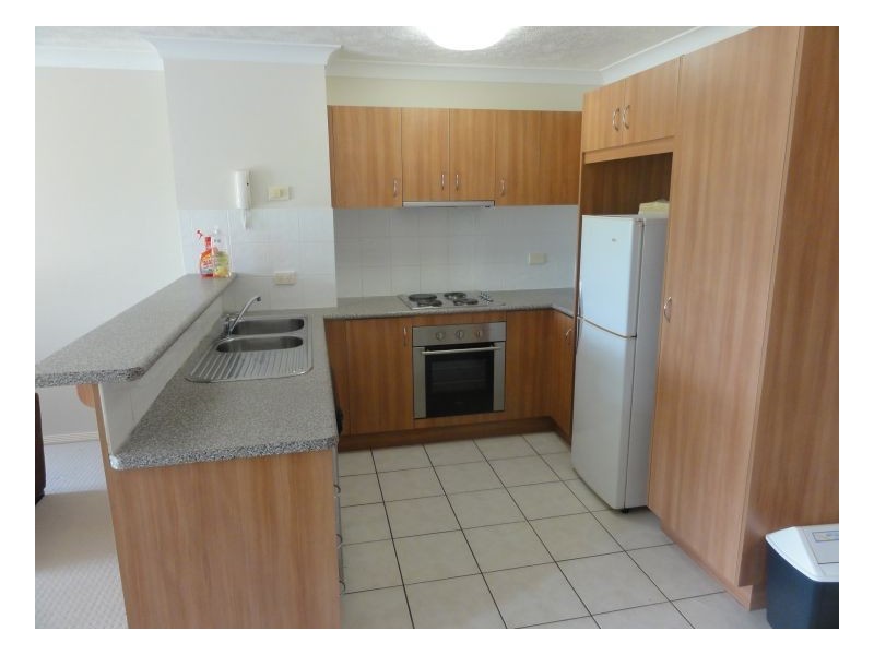 15/8 Whitby Street, Southport QLD 4215