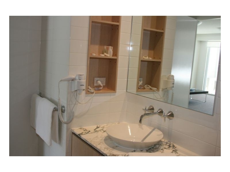 6 228 Varsity Parade, Varsity Lakes QLD 4227