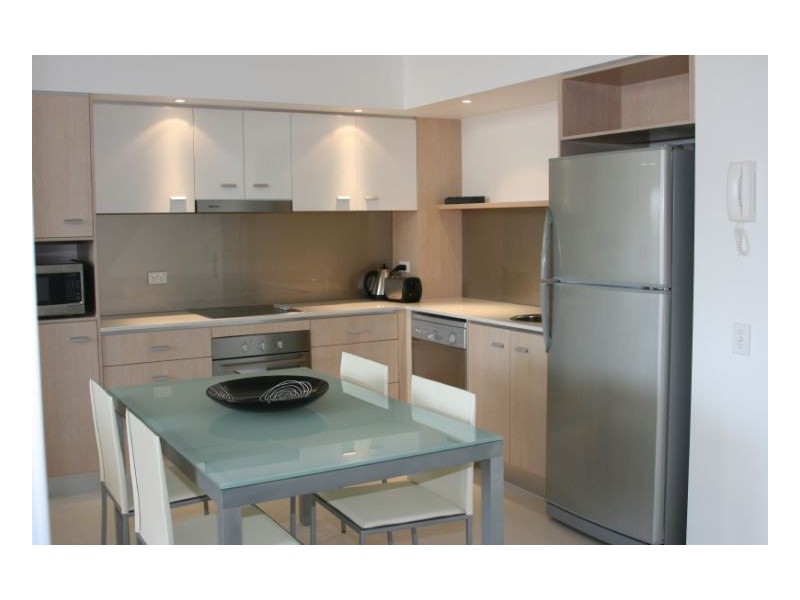 12 228 Varsity Parade, Varsity Lakes QLD 4227