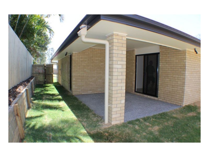 13 Lynch St, Riverview QLD 4303
