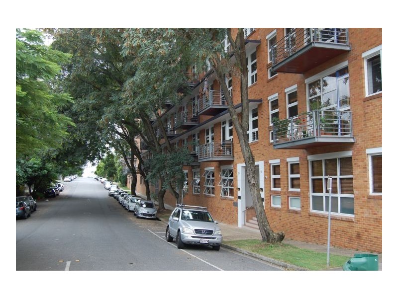 54-56 Chermside St/ 110 Macquarie St, Teneriffe New Farm, Brisbane QLD 4000