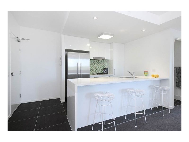 U502/159 Logan Road, Woolloongabba QLD 4102