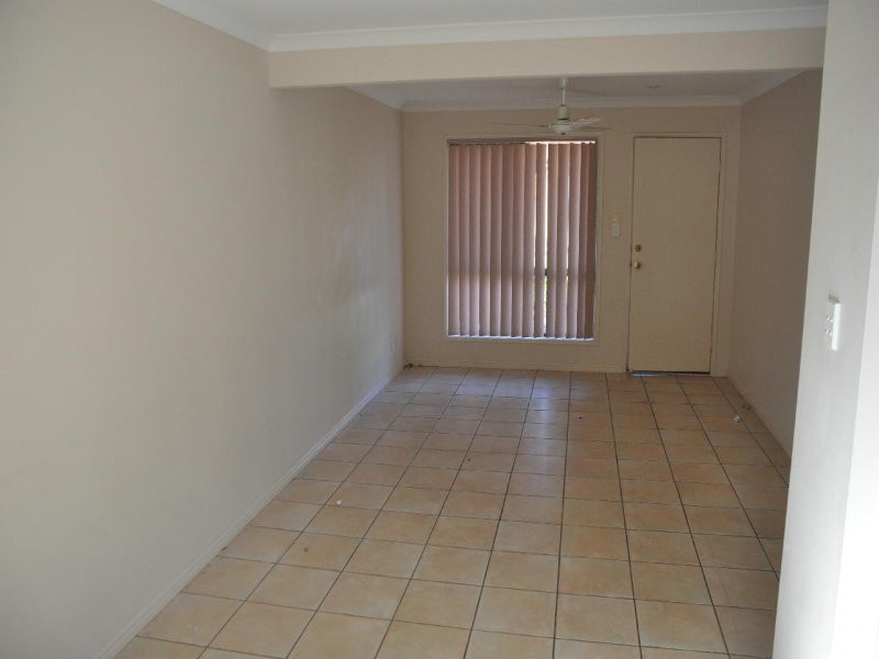 65/8 Diamond Place, Runcorn QLD 4113