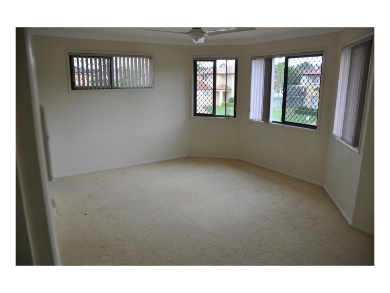 17 Diamond Place, Runcorn QLD 4113