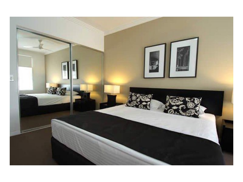 138 /  1-7 Moores Crescent, Varsity Lakes QLD 4227