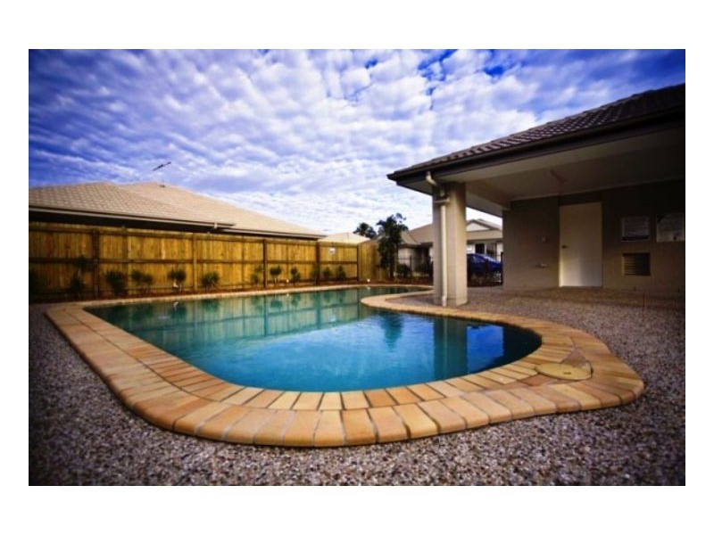 106 Elsie, Kallangur QLD 4503