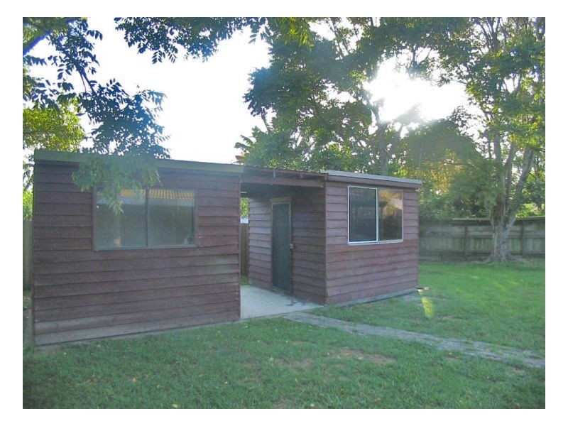 100. Lyndale, Daisy Hill QLD 4127