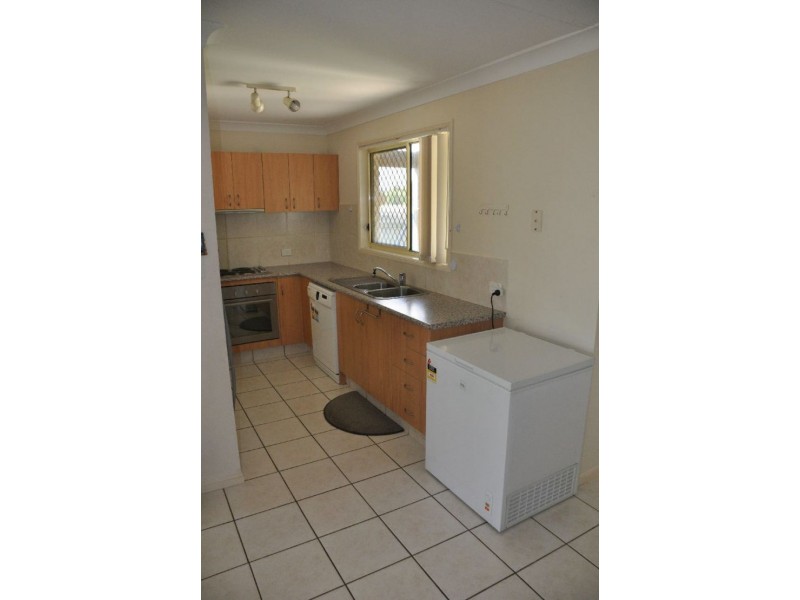 8 Shivvan Court, Marsden QLD 4132