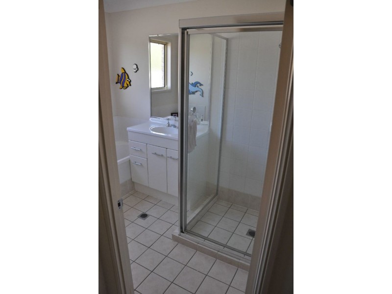 8 Shivvan Court, Marsden QLD 4132