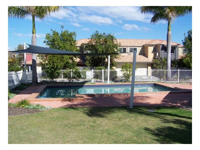 2/30 Federation St, Wynnum West QLD 4178