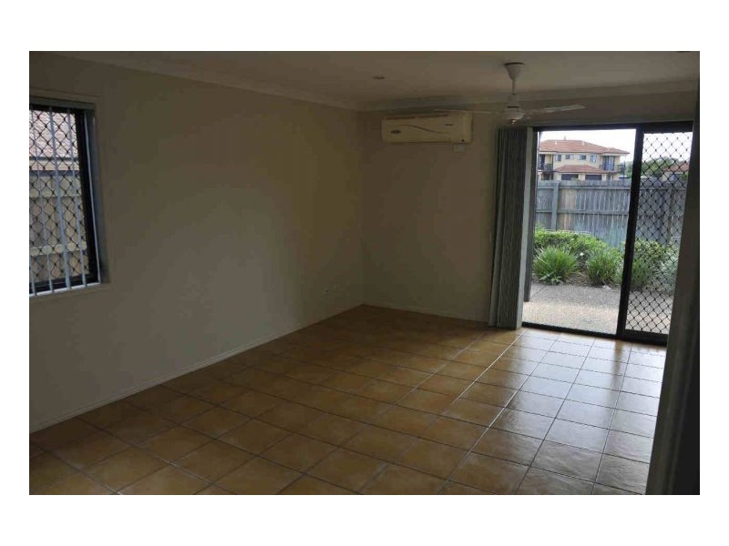 70/8 Diamond Place, Runcorn QLD 4113