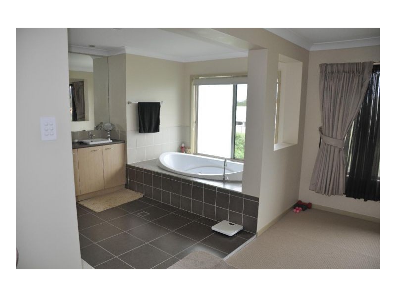 38 Keith St, Kuraby QLD 4112