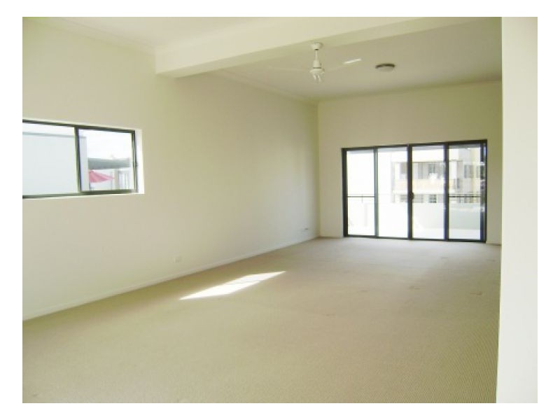 C02 Acacia Court, Robina QLD 4226