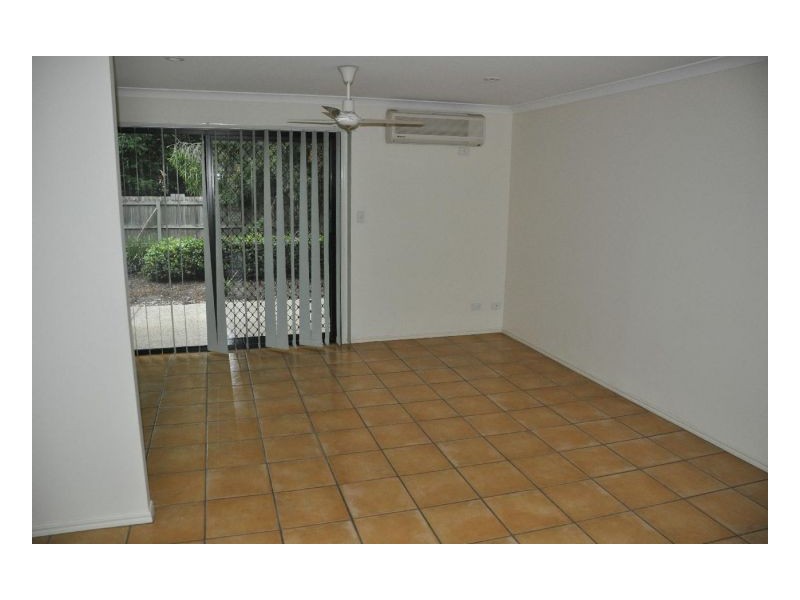 55/8 Diamond Place, Runcorn QLD 4113