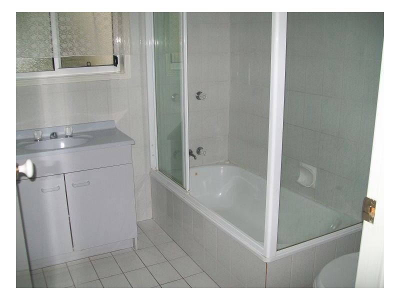 66 125 Pappas Way, Carrara QLD 4211