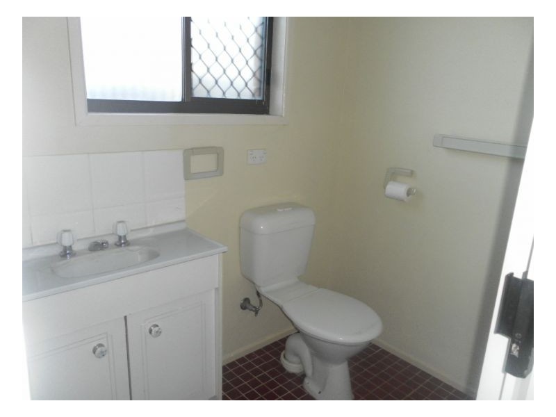 10 Hazel Court, Beenleigh QLD 4207