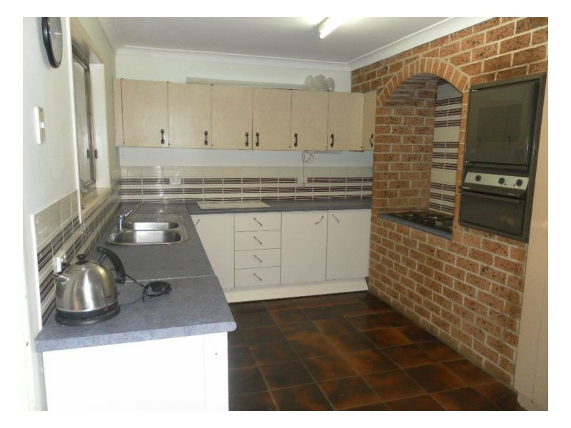 10 Hazel Place, Beenleigh QLD 4207