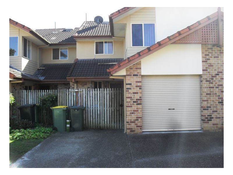 2/36 Weedons Road, Nerang QLD 4211