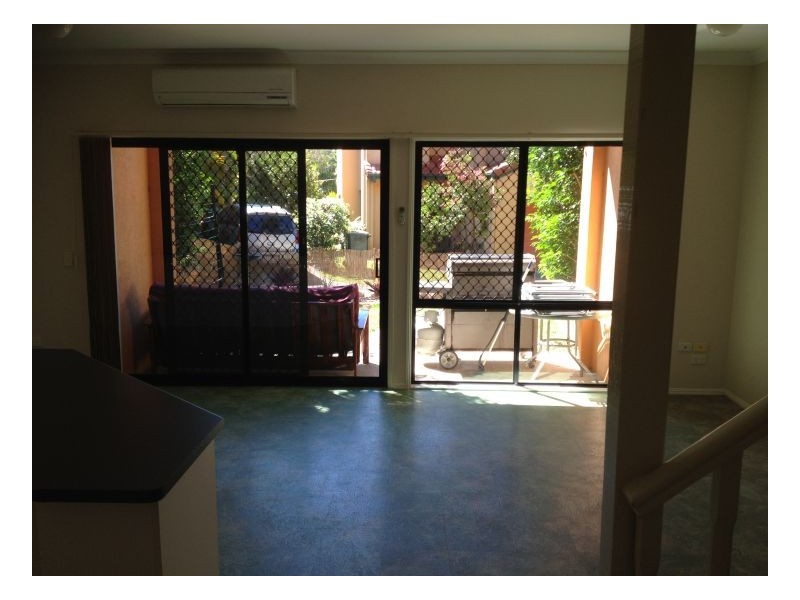 120 Highfield Drive, Merrimac QLD 4226