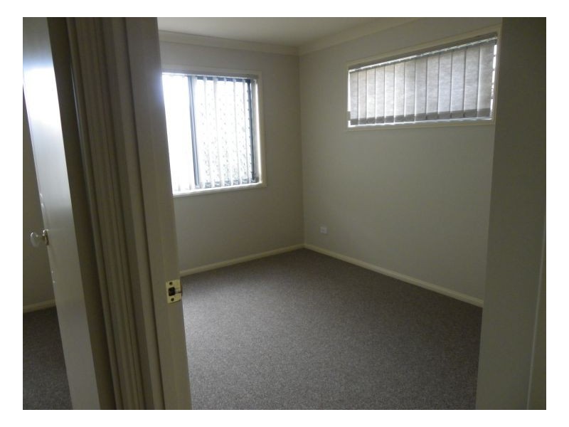 18 1 Santa Isobel Blvd, Pacific Pines QLD 4211