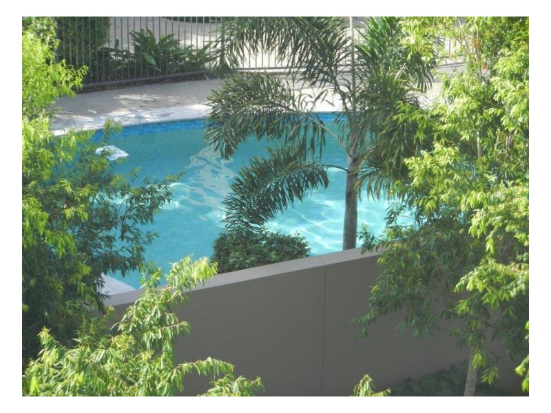 F08/2 Acacia Crt, Robina QLD 4226