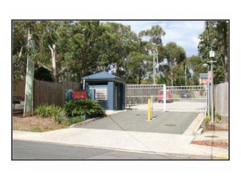 8/170 Whiting Street, Labrador QLD 4215