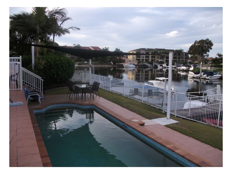 5/75 Bayview Street, Runaway Bay QLD 4216