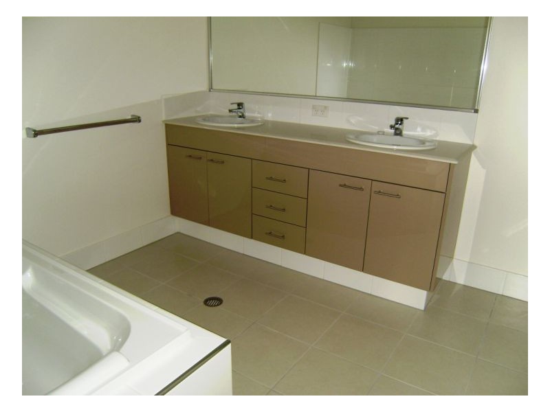 A08 1 Acacia Crt, Robina QLD 4226