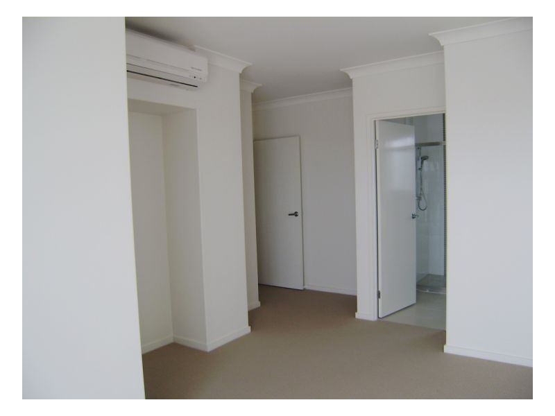 A08 1 Acacia Crt, Robina QLD 4226