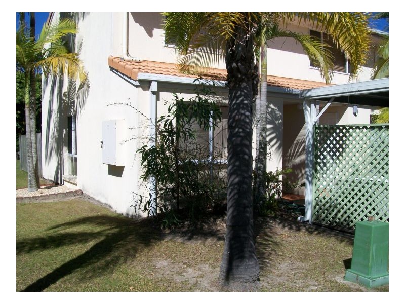 31 125 Pappas Way, Carrara QLD 4211