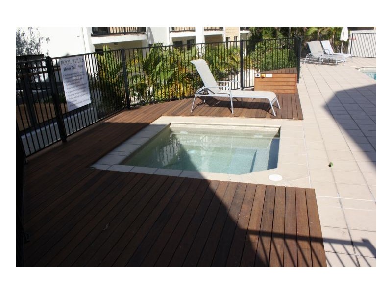 138 High Street, Southport QLD 4215