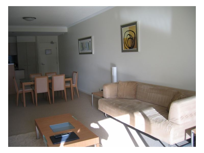 21 Cypress Ave, Surfers Paradise QLD 4217