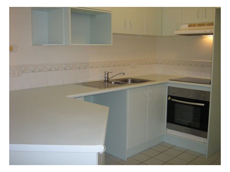 11/57 Worendo, Southport QLD 4215