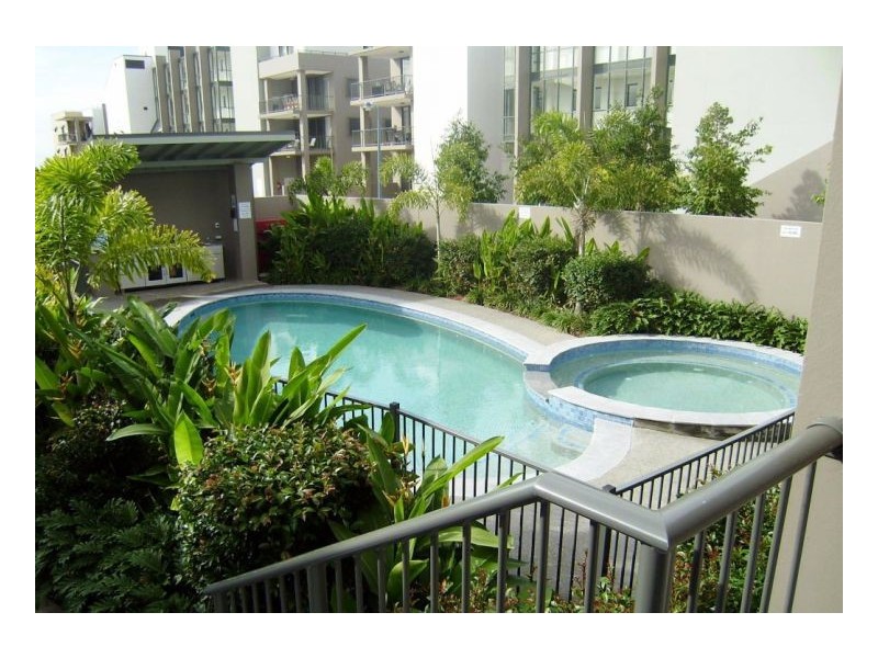 Co6 1 Acacia Crt, Robina QLD 4226