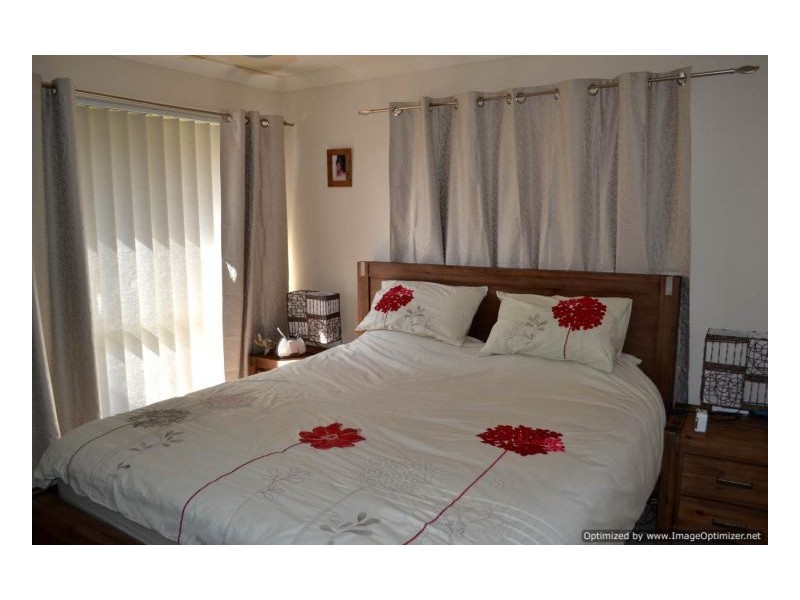 81 Network Drive, Wynnum West QLD 4178