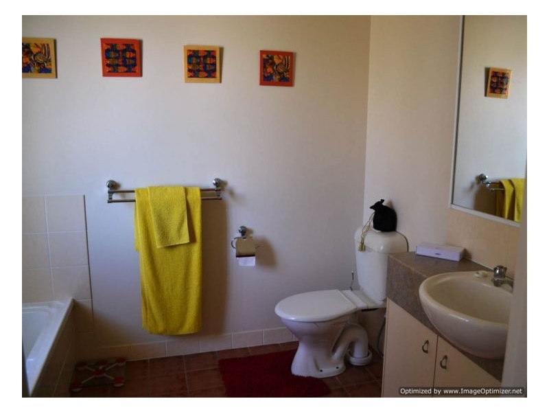 81 Network Drive, Wynnum West QLD 4178