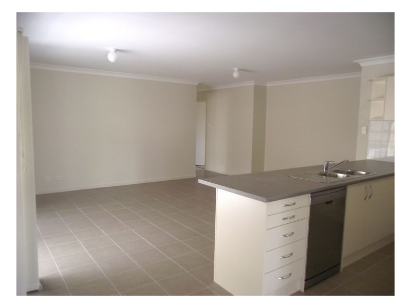 7 Short Street, Boronia Heights QLD 4124