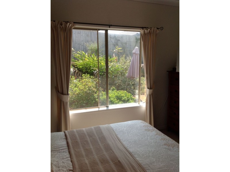 11 Whitecedar Cct, North Lakes QLD 4509