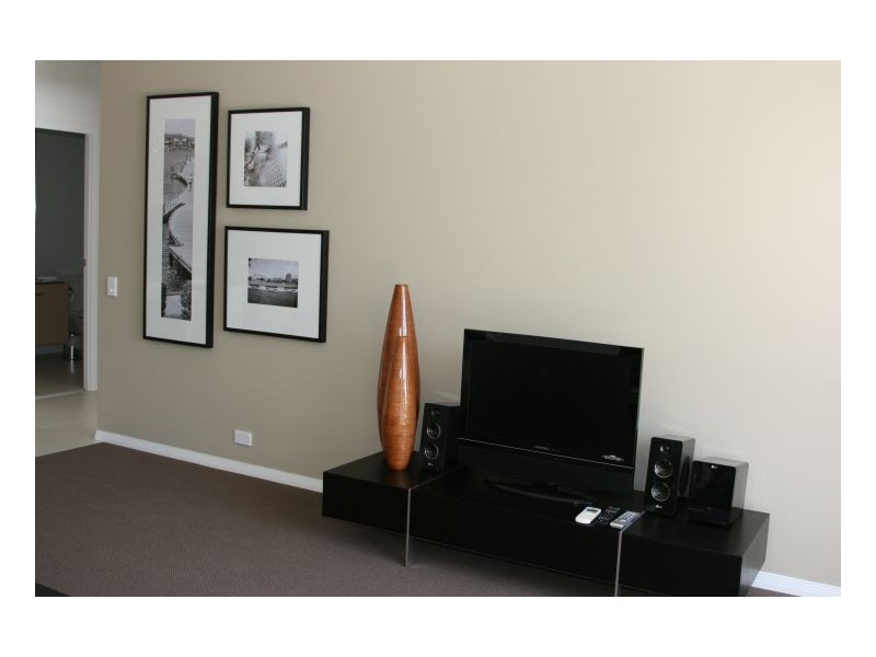 9/19 Lake Street, Varsity Lakes QLD 4227