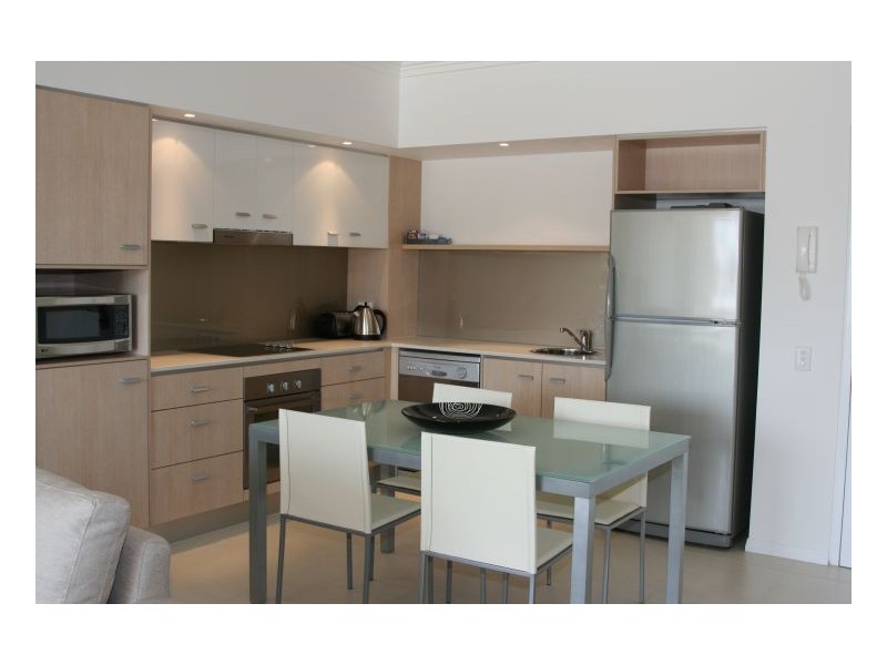 9/19 Lake Street, Varsity Lakes QLD 4227