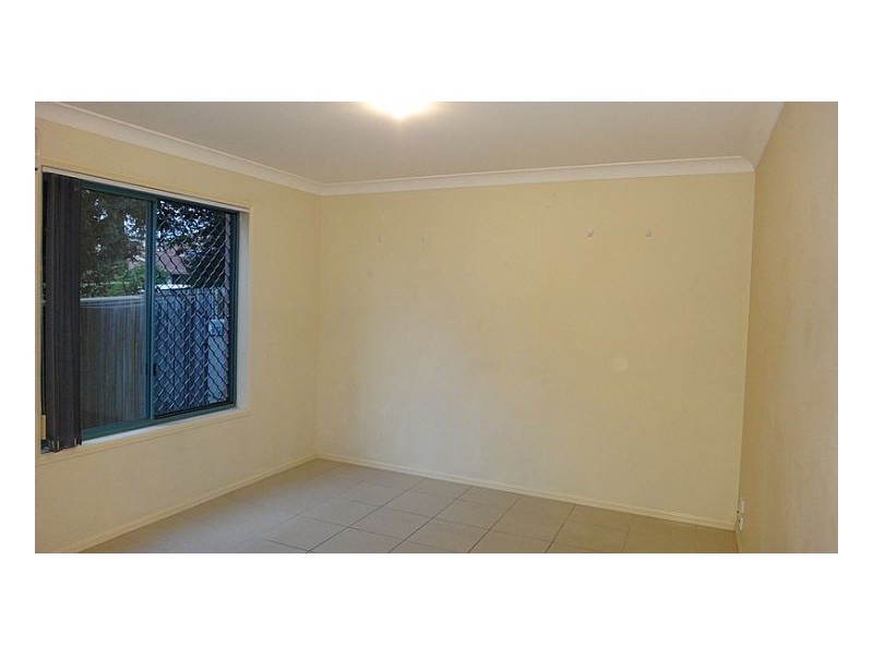 02/11 Oakmont Ave, Oxley QLD 4075