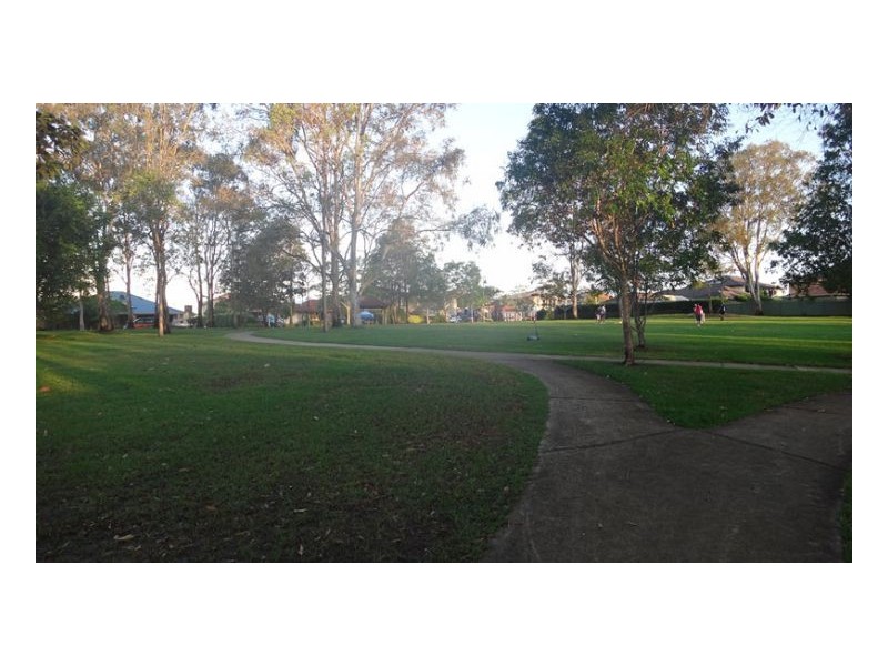 02/11 Oakmont Ave, Oxley QLD 4075