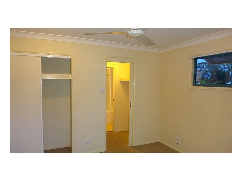 02/11 Oakmont Ave, Oxley QLD 4075