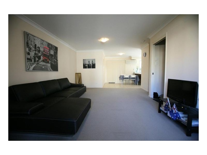 28 Coora Street, Wishart QLD 4122